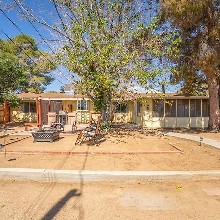 *New*King Beds*Bbq Grill*Fire-Pit*Hammock*Workplace Yucca Valley Exterior photo